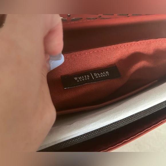 White House black market NWT rust wristlet purse lattice detail with duster bag - Picture 7 of 10